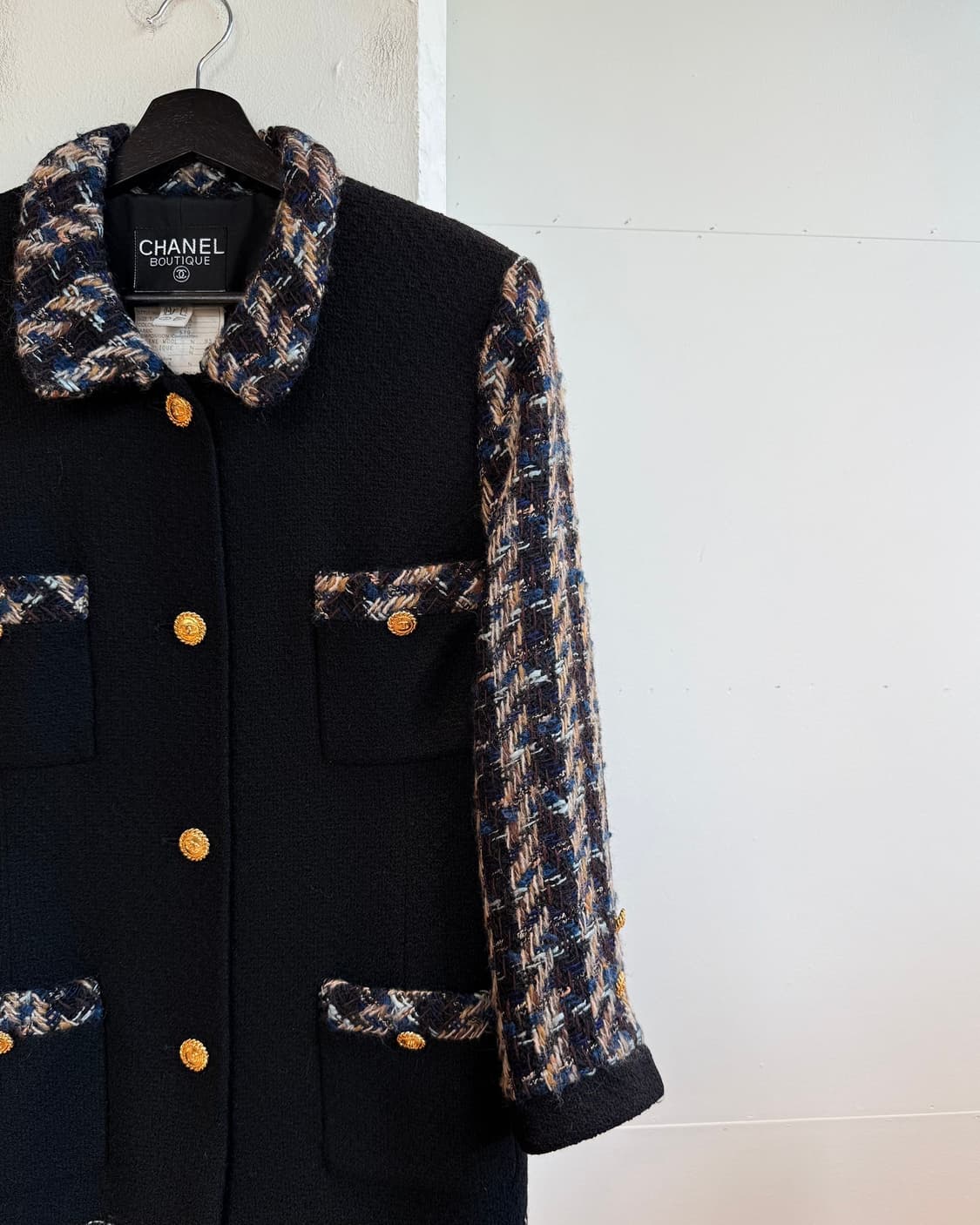 샤넬 부티크 네이비 트위드 수트 자켓  상품이미지5