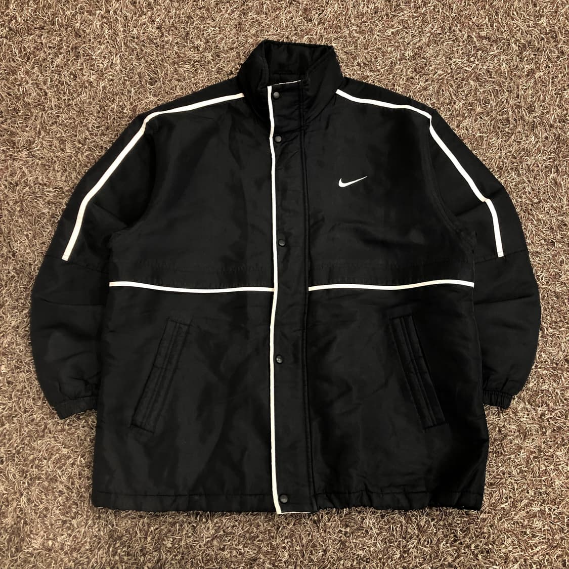 나이키 00s 올드스쿨 사이드 라인 누빔 바람막이 점퍼 상품이미지1