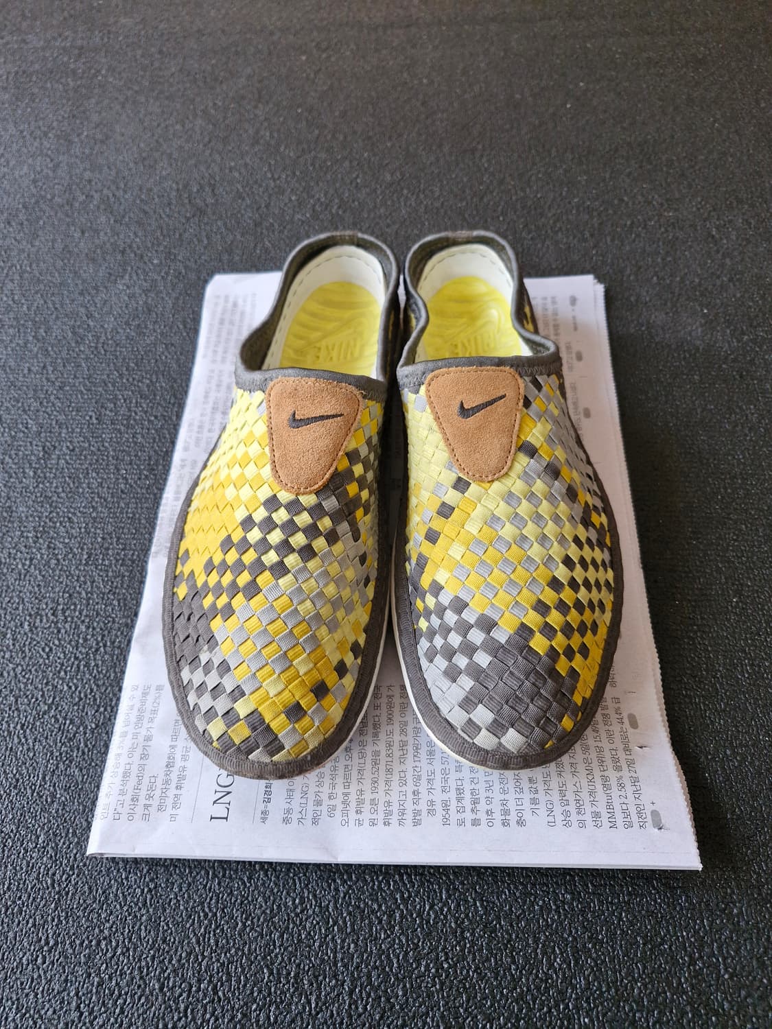 나이키 솔라소프트 뮬 260mm 상품이미지1