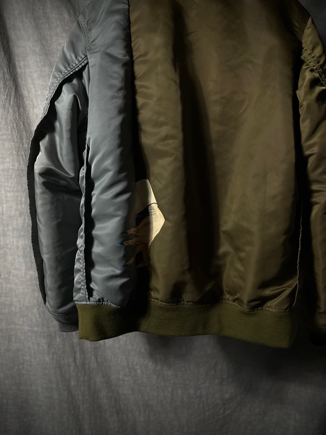 Undercover “The Hand” MA-1 Bomber Jacket 상품이미지6