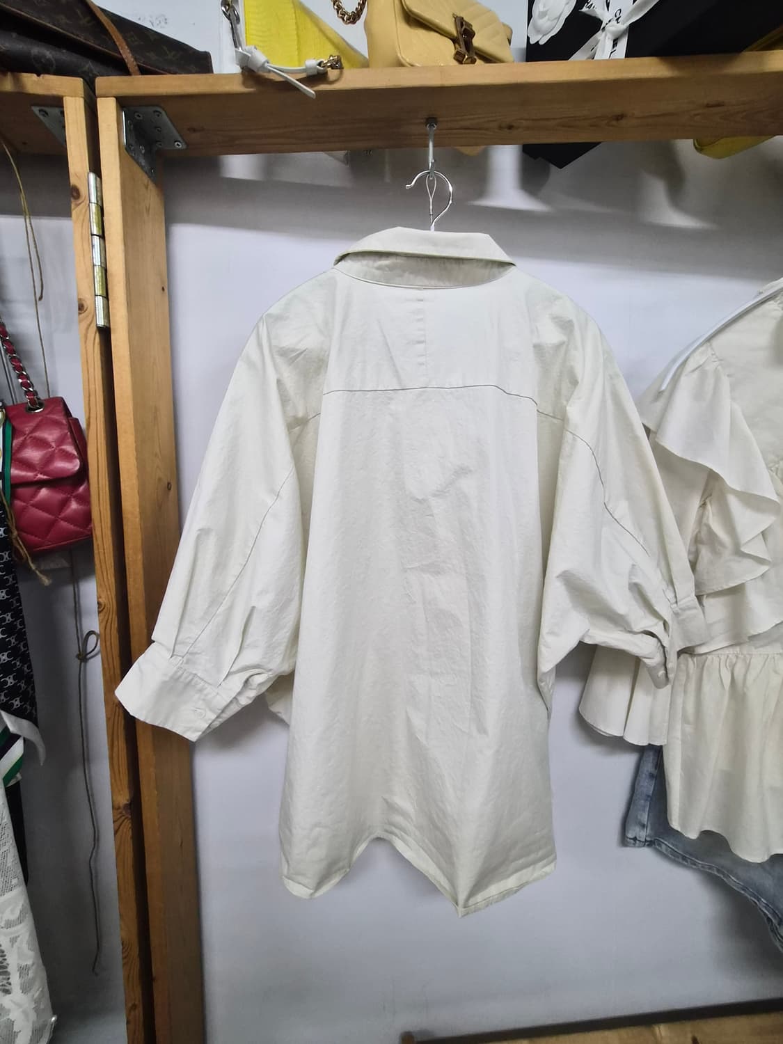 jmine 벌룬박시셔츠. 사이드 핀턱 입체 버뮤다 데님팬츠 상품이미지6