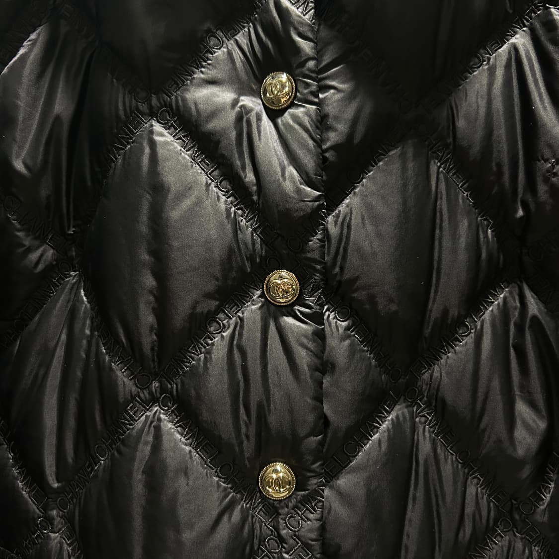 샤넬 제니 런웨이 퀼팅 패딩 자켓 상품이미지6