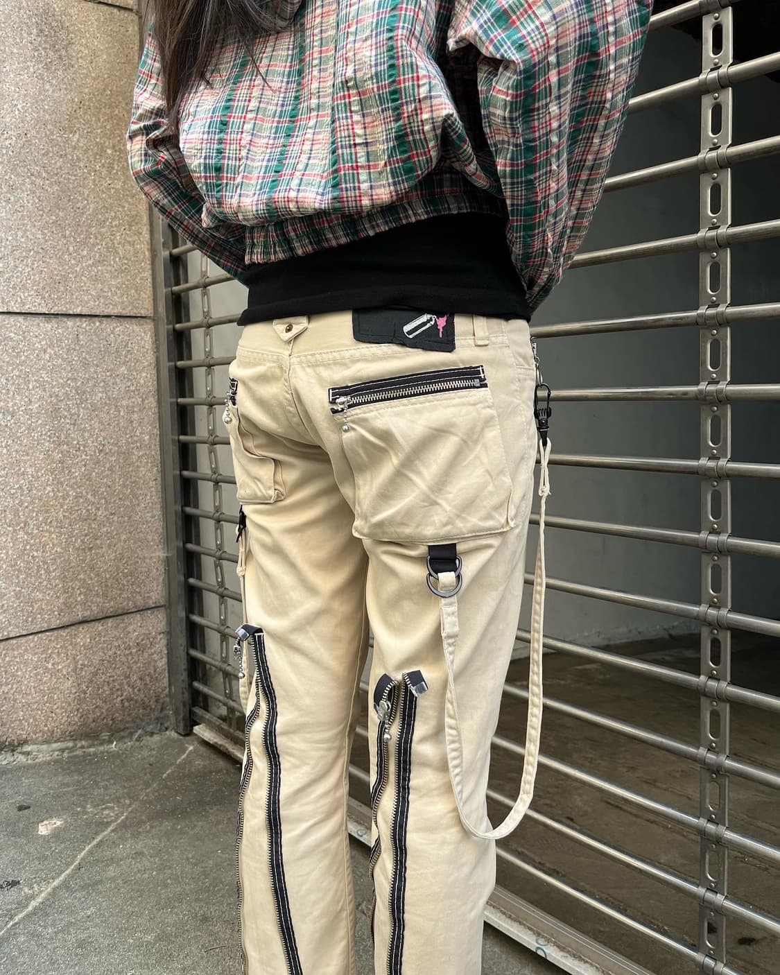 RNA inc. back zipper pants 상품이미지1