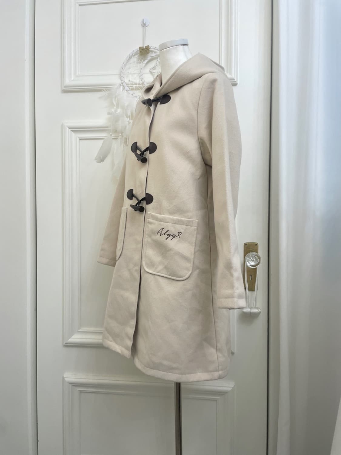 beige ivory pocket embroidery basic coat 상품이미지2