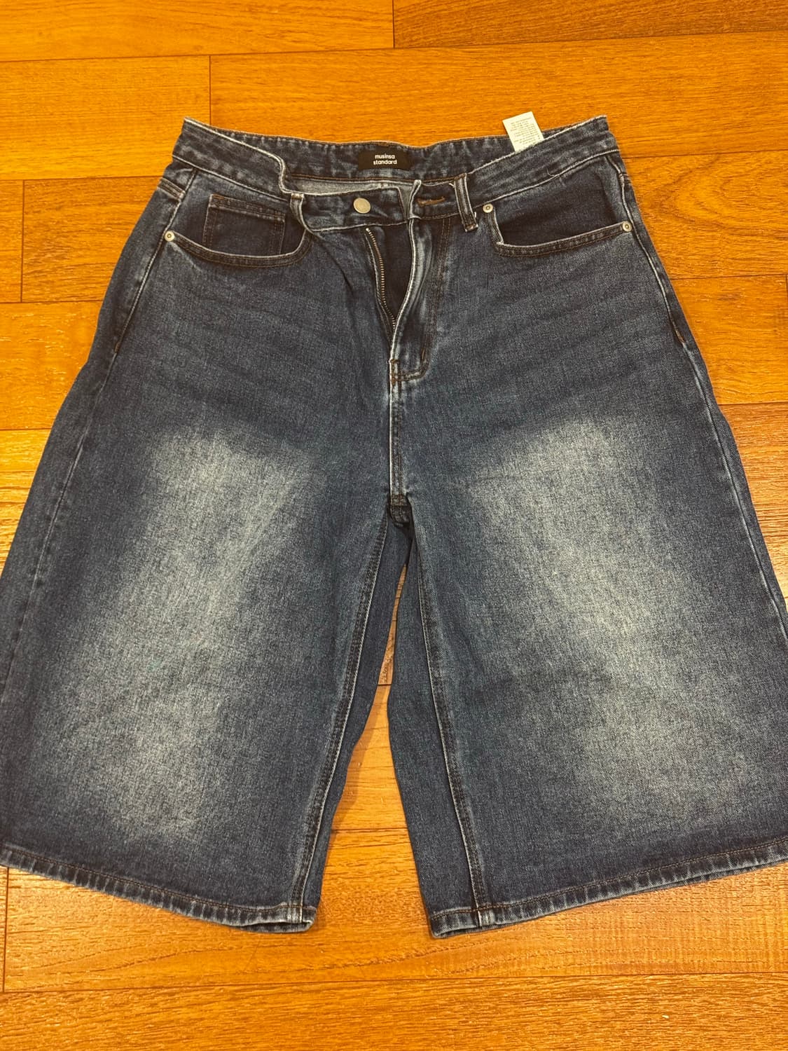 무신사 빅 브러쉬드 버뮤다 팬츠 상품이미지1