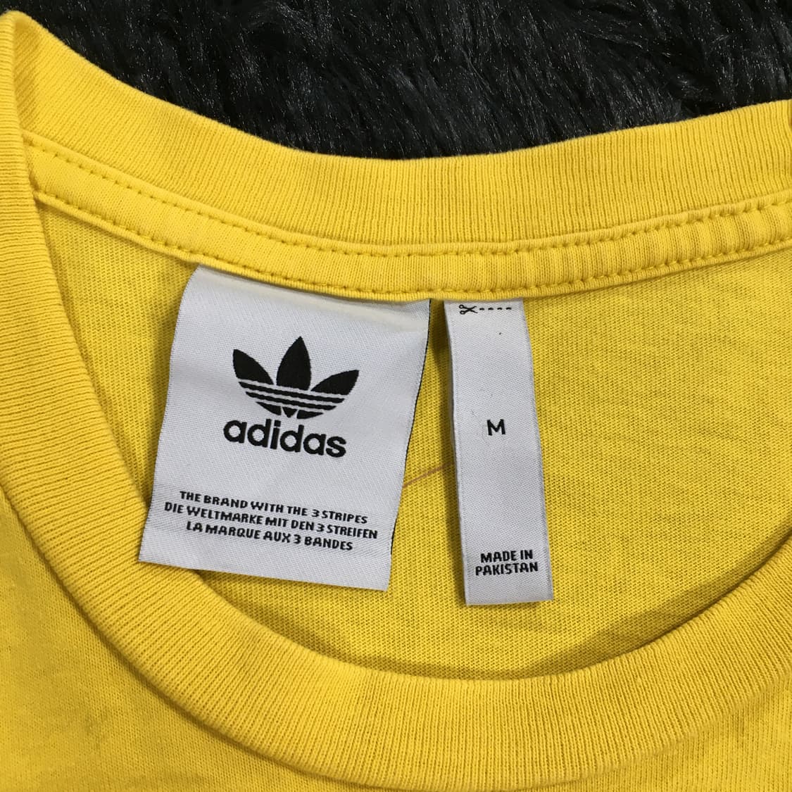 투티/A10 ADIDAS 빅로고 반팔 노랑 스포티 상품이미지2