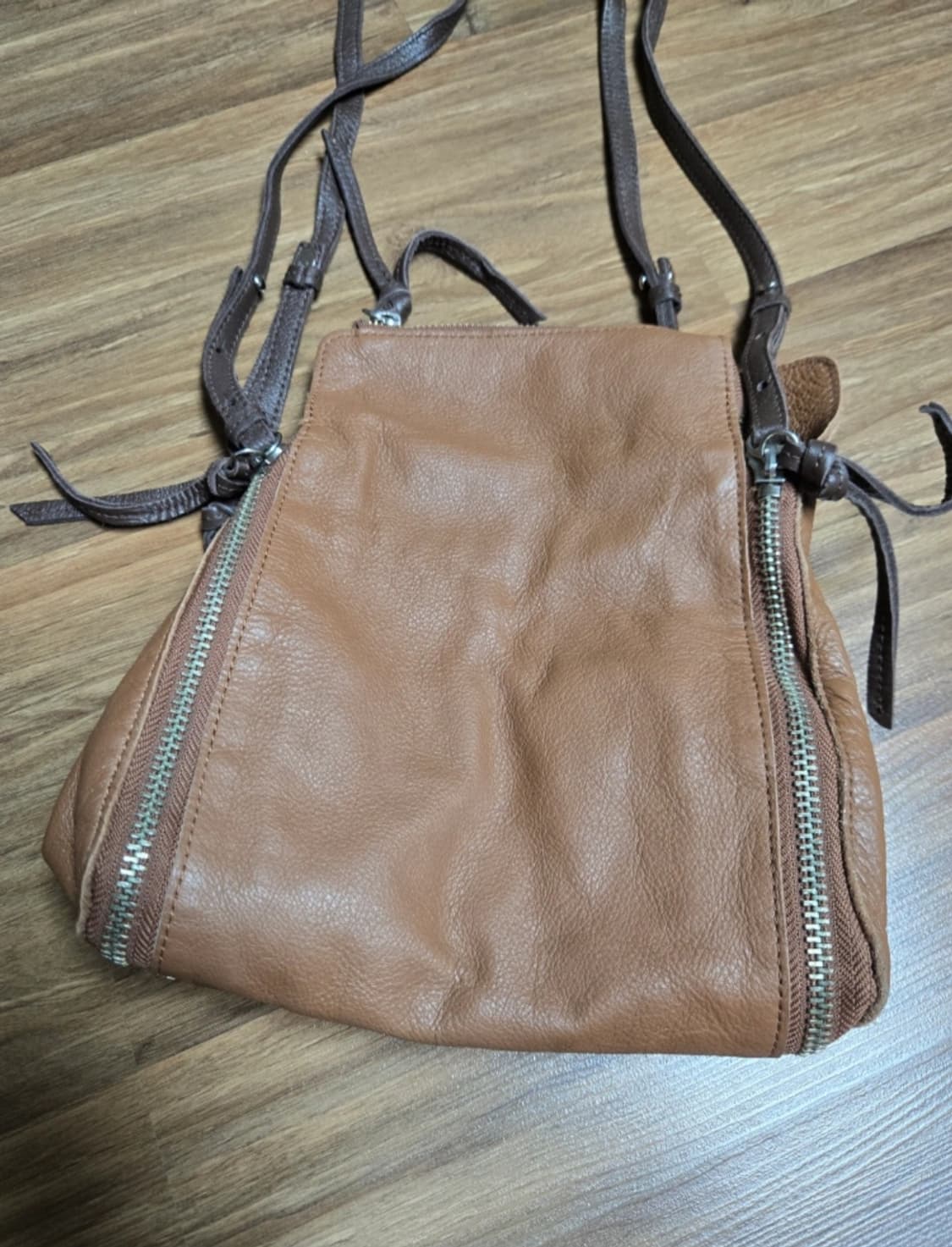 Thursday Island 가죽 해먹백 숄더백 [정품] 상품이미지3