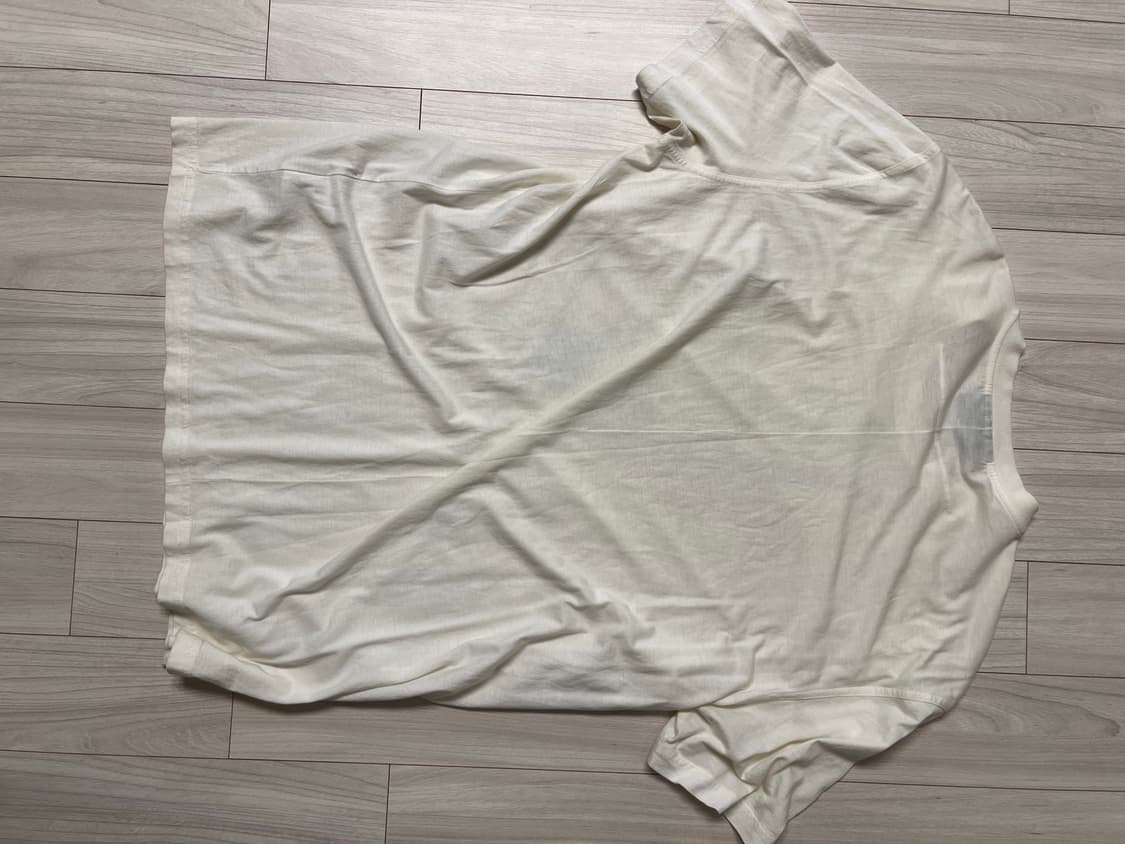 지방시 반팔티 상품이미지2