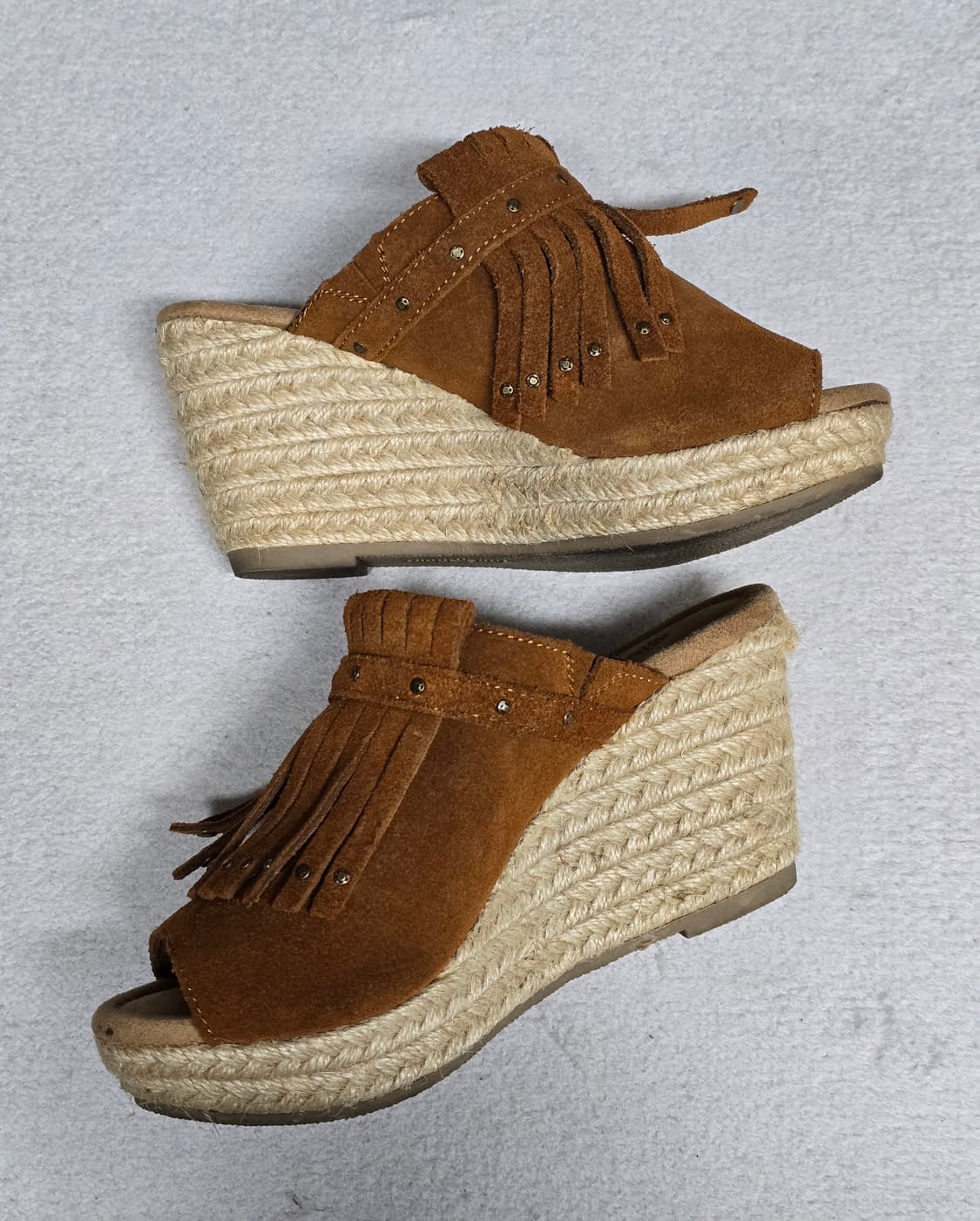 Minnetonka 미네통카 스웨이드 태슬 웨지힐 샌들 상품이미지3