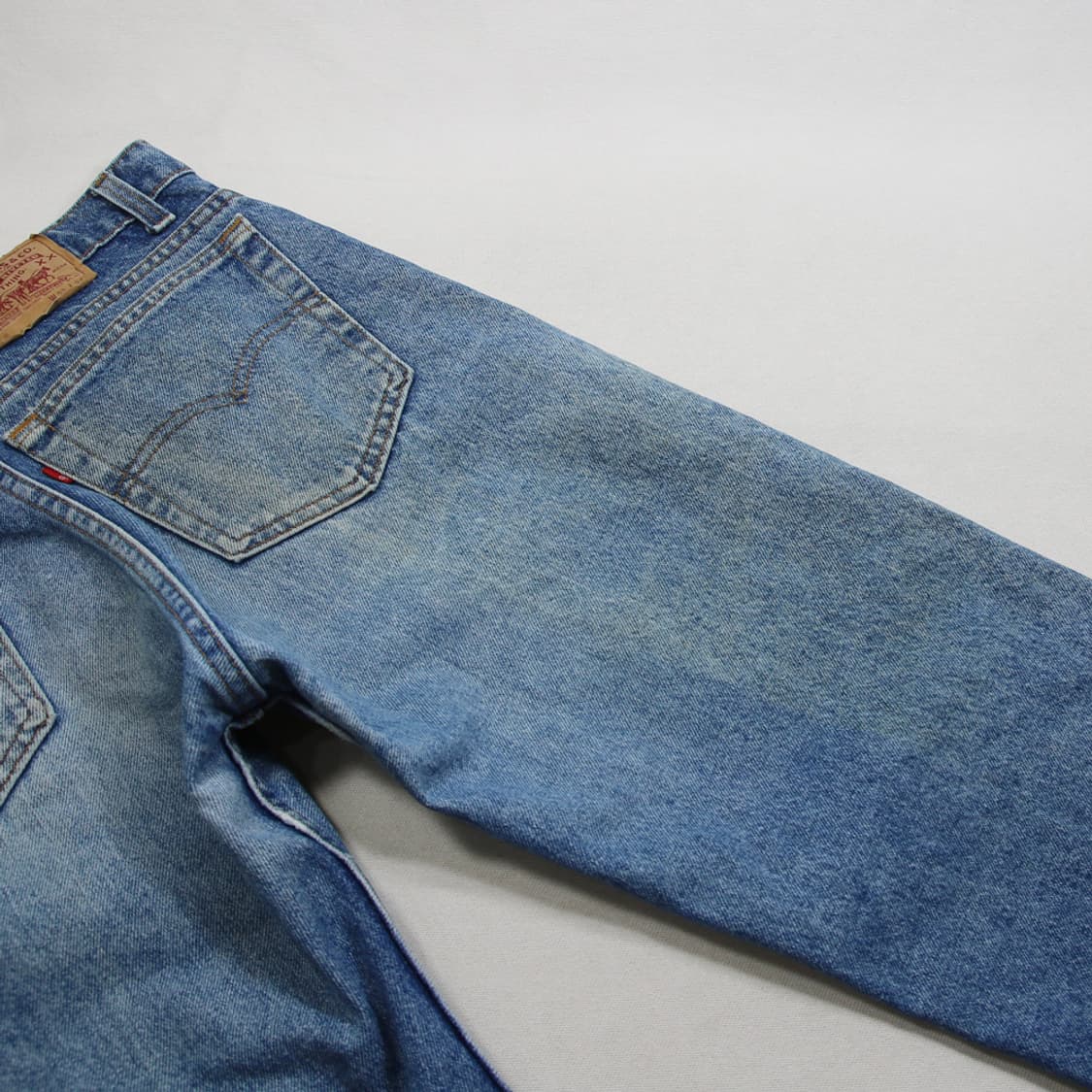 (착용컷) 90's 리바이스 505 (남성용 31.5) 상품이미지9