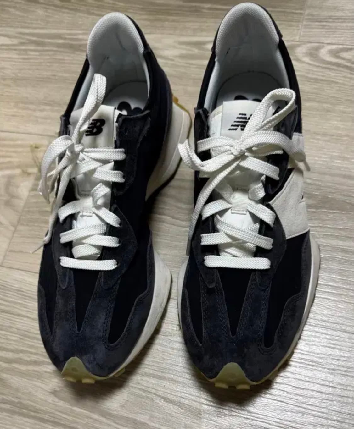 뉴발란스 327 블랙 275사이즈 상품이미지2