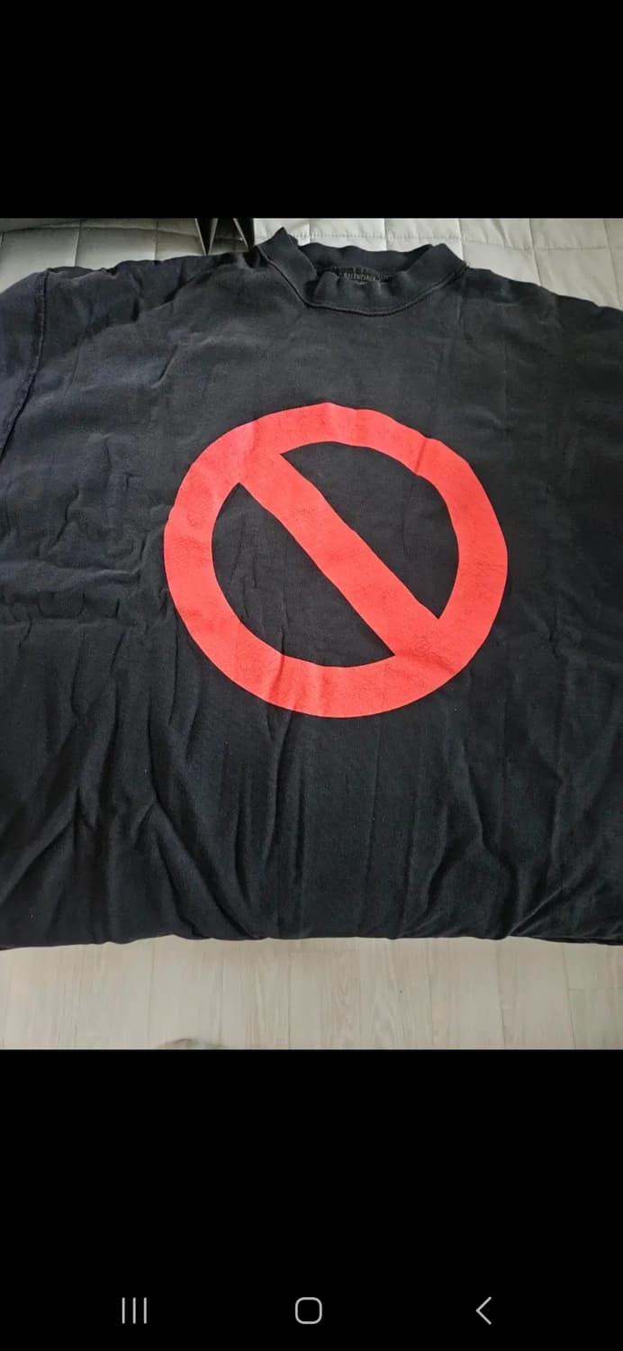 발렌시아가 bfrnd 티셔츠 3사이즈 판매합니다 상품이미지1