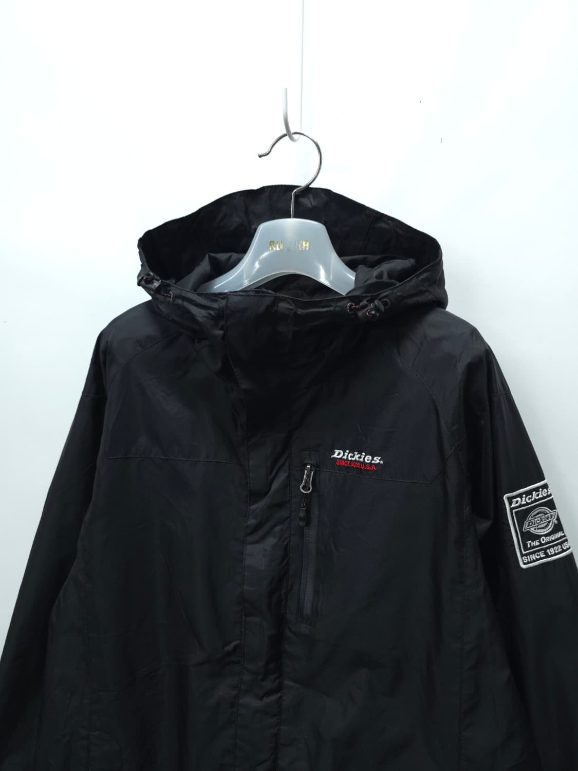 [디키즈] 블랙 후드 바람막이 점퍼 (95 사이즈) 상품이미지2