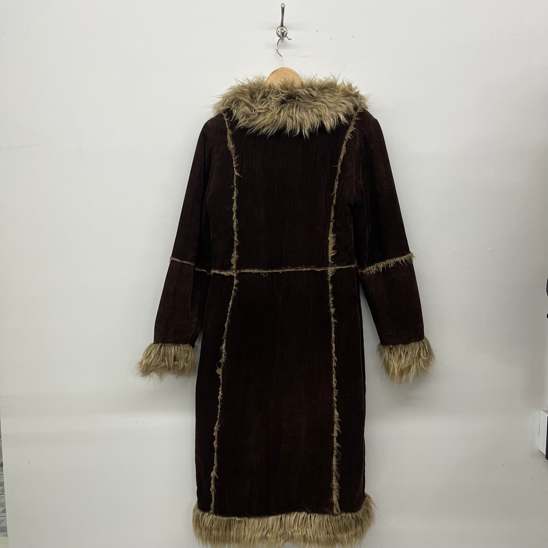 DKNY 브라운 코듀로이 퍼 코트 여L 상품이미지6