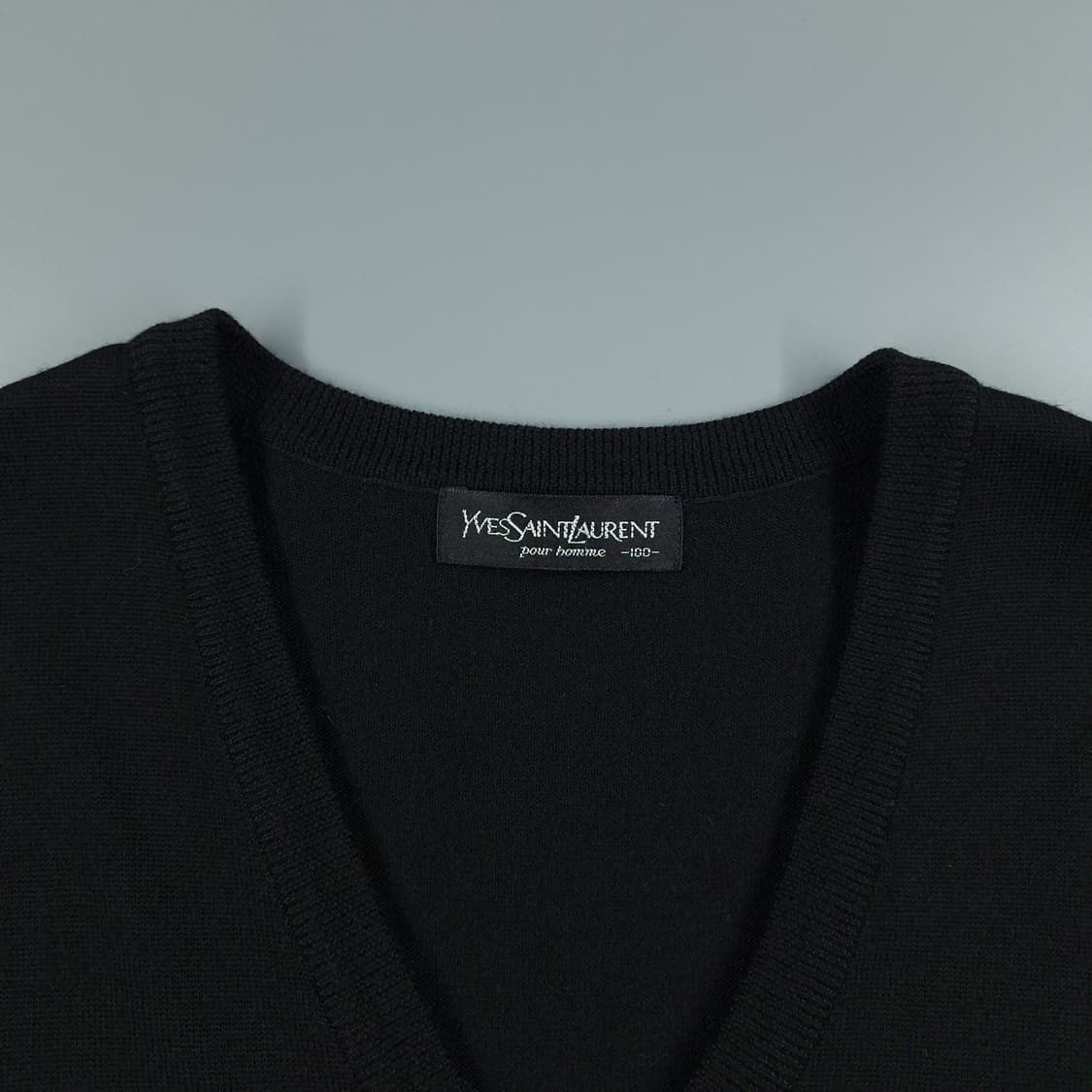 YSL 입생로랑 뿌르옴므 블랙 로고자수 캐주얼 브이넥 니트조끼 니트베스트 상품이미지6