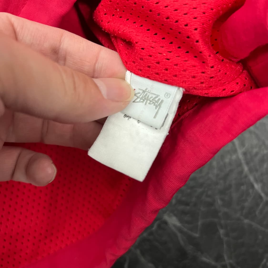 스투시 월드투어 후드 바람막이 자켓 레드 상품이미지6