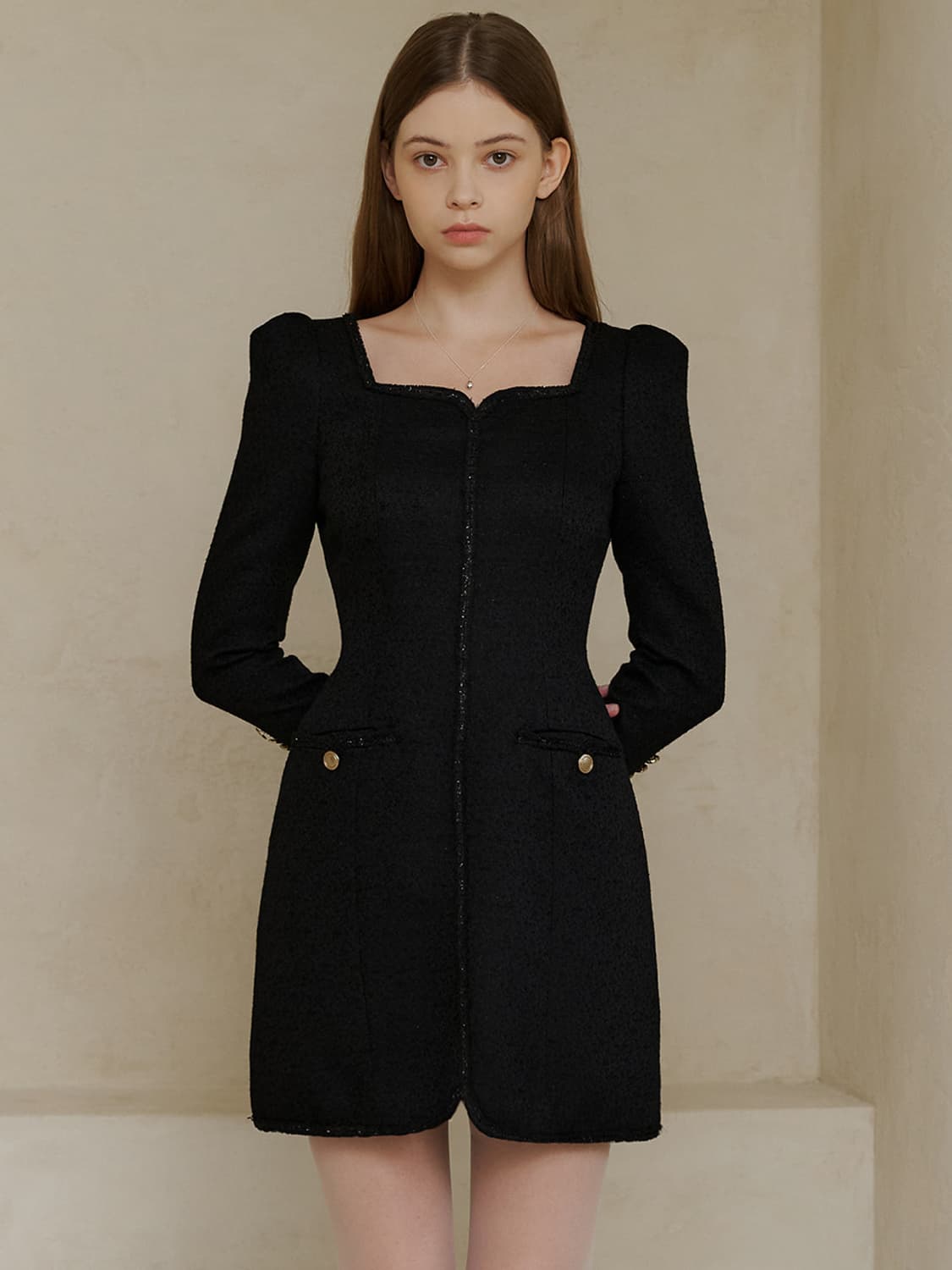 FLOWOOM 플로움 블랙 스퀘어넥 원피스 상품이미지2