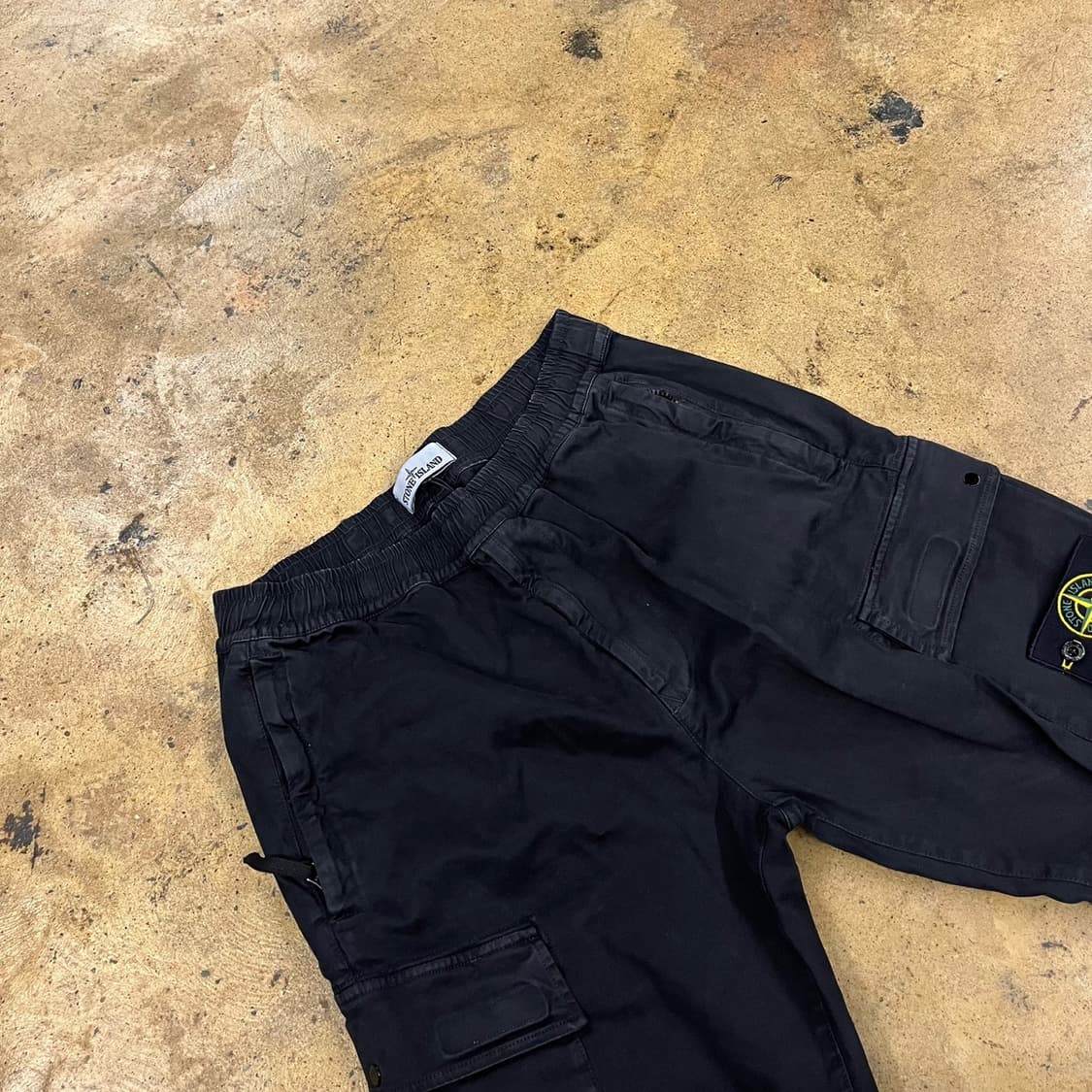 [정품/32] 스톤아일랜드 블랙 카고 조거 팬츠 b19 상품이미지1