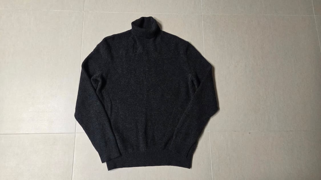 질스튜어트 뉴욕 맨 캐시미어 100 터틀넥 니트 상품이미지1