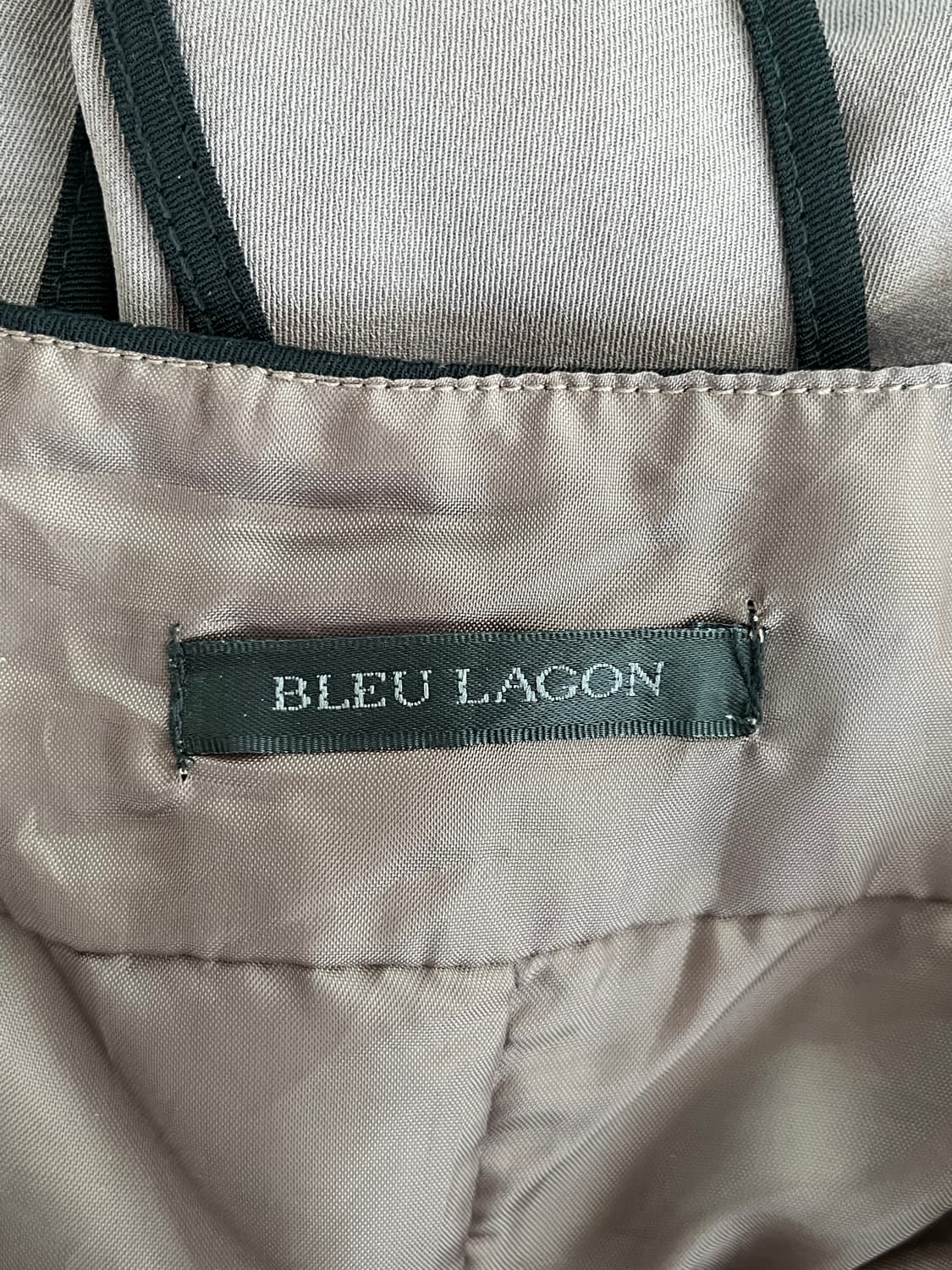 BLEU LAGON 입체 플리츠 원피스 상품이미지7