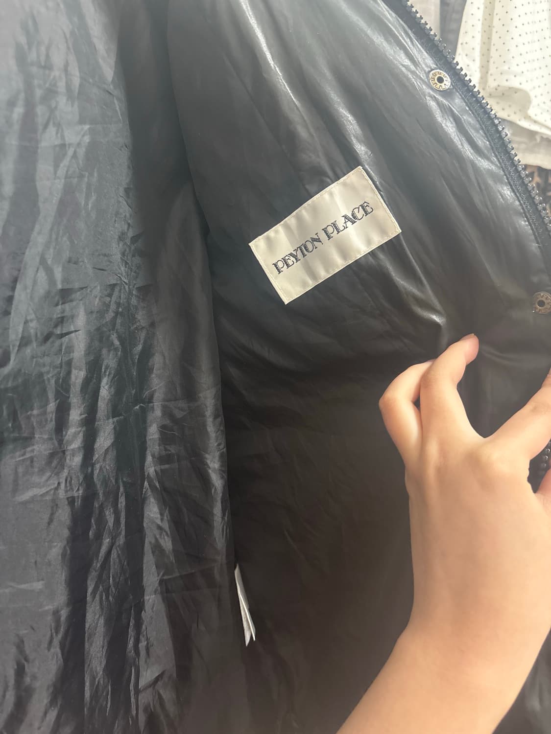 모자ㅇ)Peyton place 빈티지 검정 경량st 패딩 (블랙, 유광) 상품이미지6