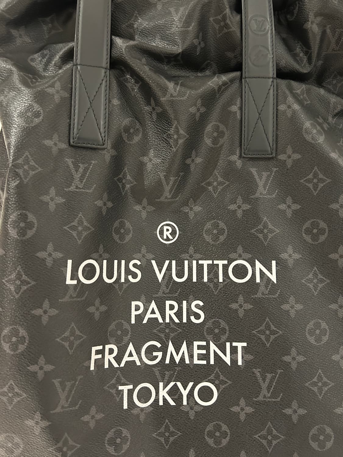Louis Vuitton x Fragment Monogram Tote 상품이미지2