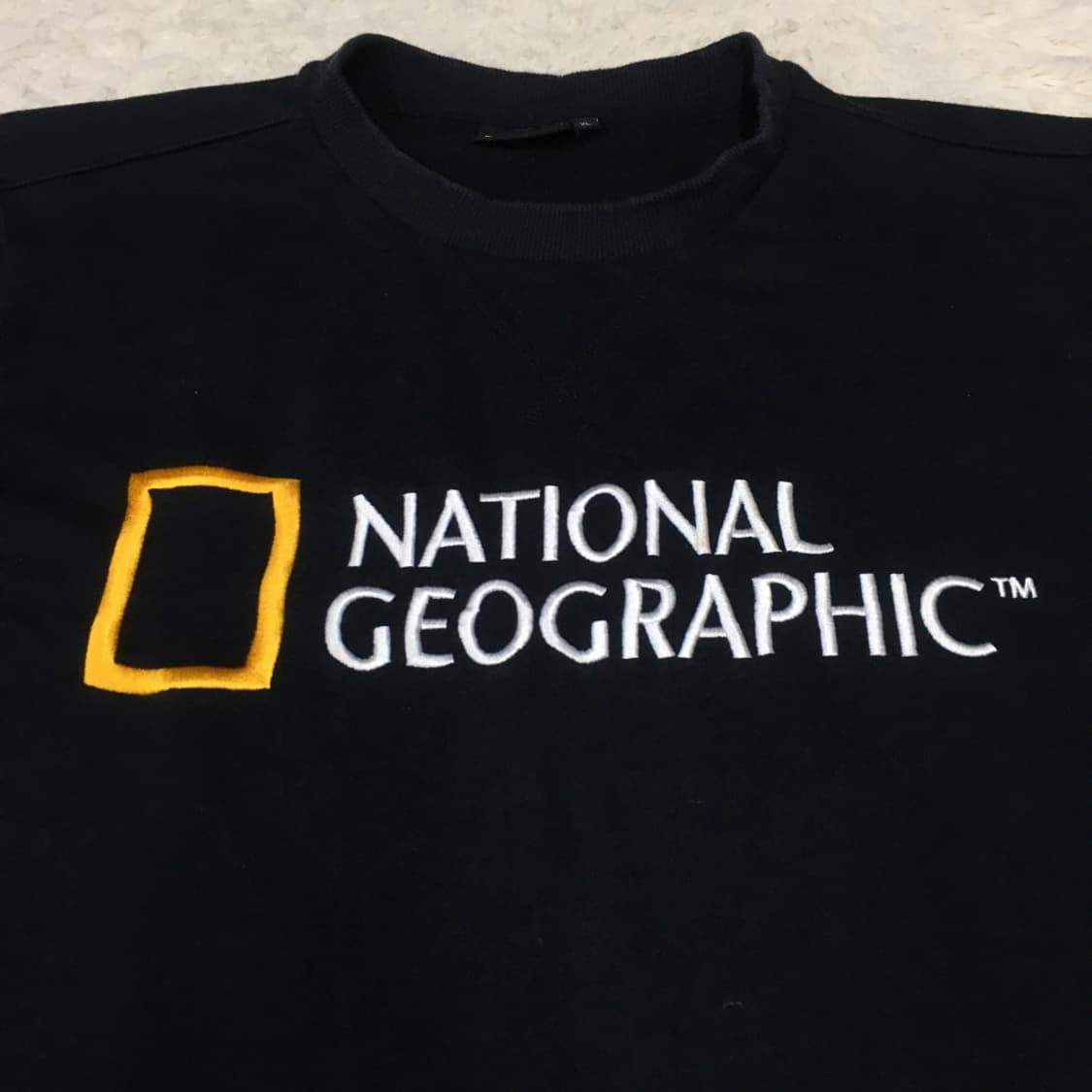내셔널지오그래픽 빅로고 맨투맨 DD17 상품이미지2