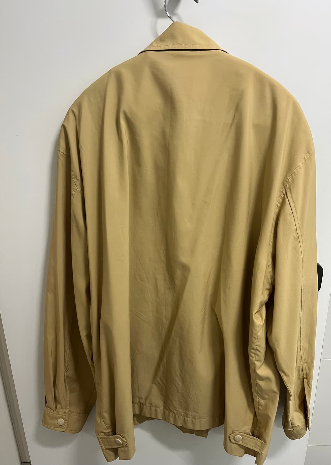 입생로랑 바람막이 베이지 상품이미지7