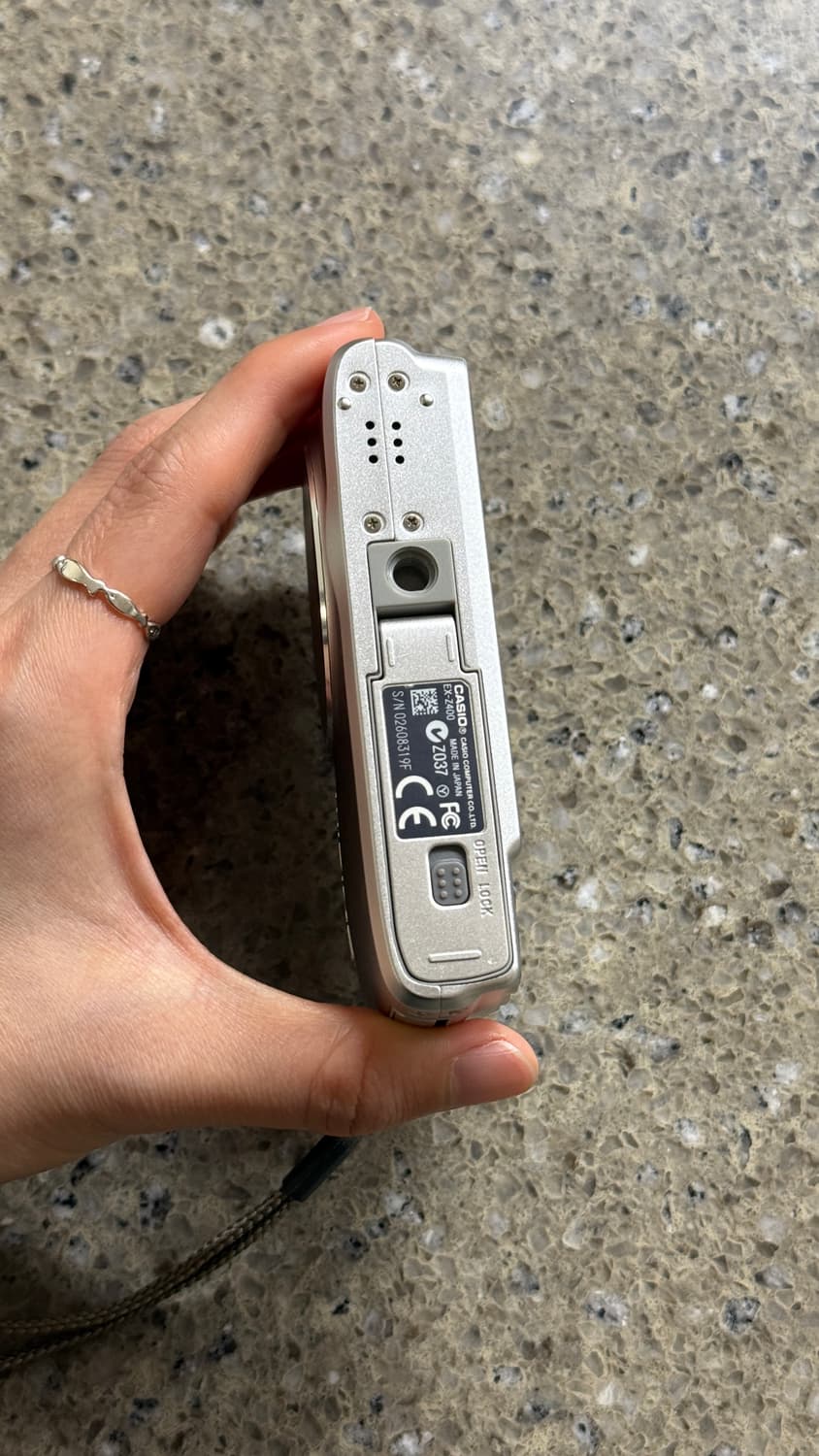 (민트급) 카시오 엑슬림 ex-z400 태연 디카 실버 상품이미지4