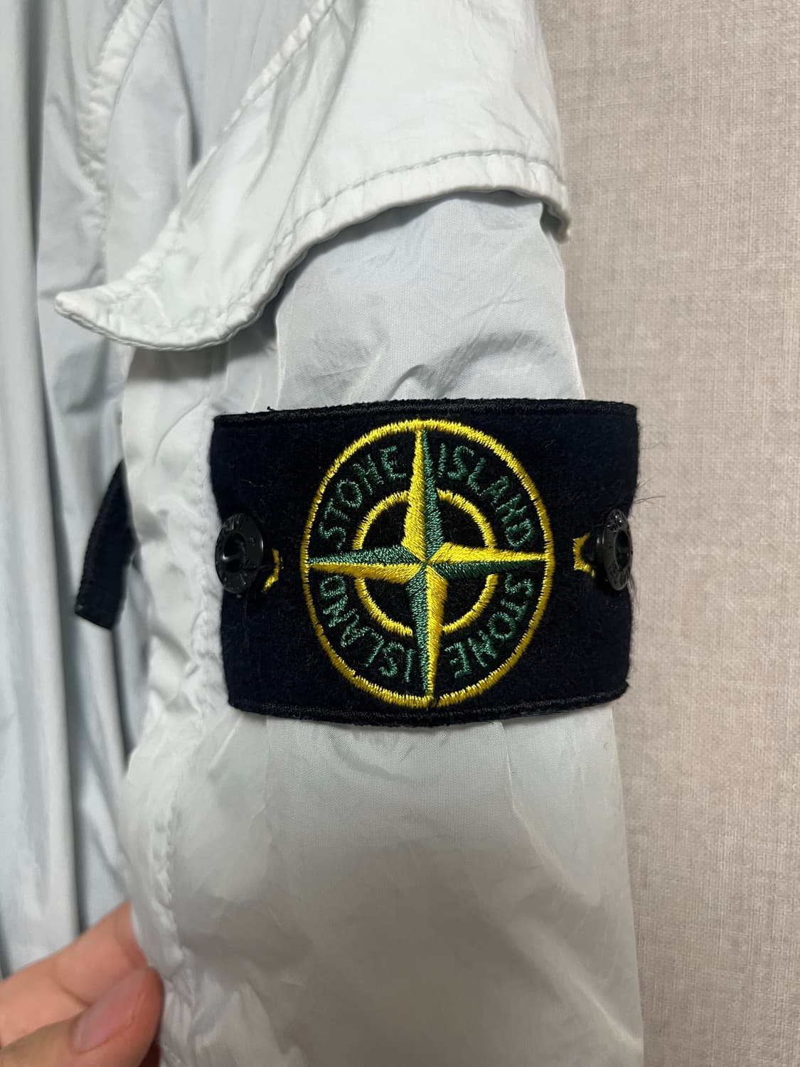 스톤아일랜드 크링클랩스 오버셔츠 아이스그레이 상품이미지2