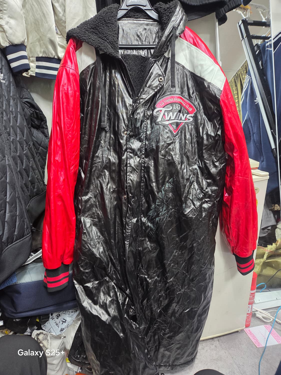 LG 트윈스   유광롱점퍼 상품이미지1