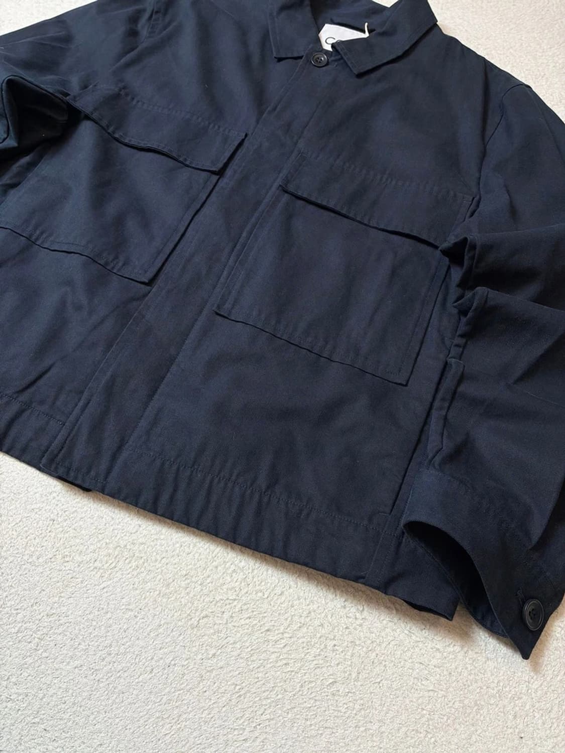 COS 유틸리티 코튼 트윌 오버 셔츠 자켓 PN7520 상품이미지4