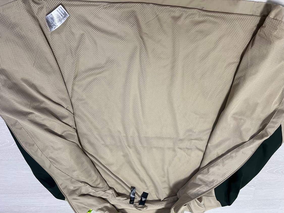 아디다스 러닝 바람막이 2XL 상품이미지5