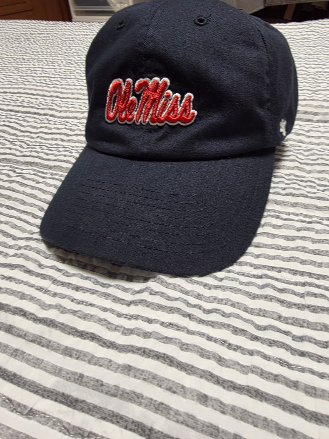 47브랜드 Ole Miss Rebels Football 볼캡 상품이미지1