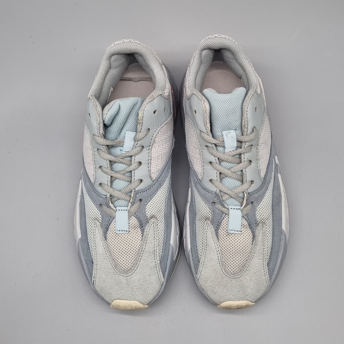 아디다스 이지부스트700 남성운동화260 상품이미지2