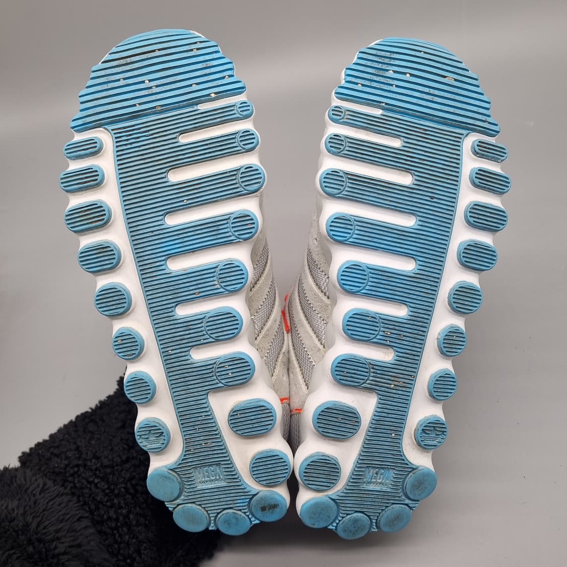 아디다스 메가소프트셀 운동화 250 상품이미지4