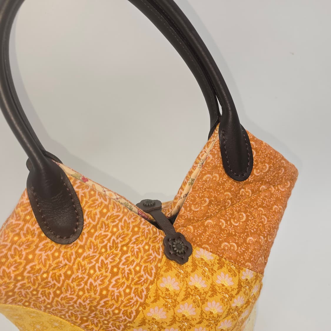 패치워크 플라워 토트백 브라운 톤 상품이미지9