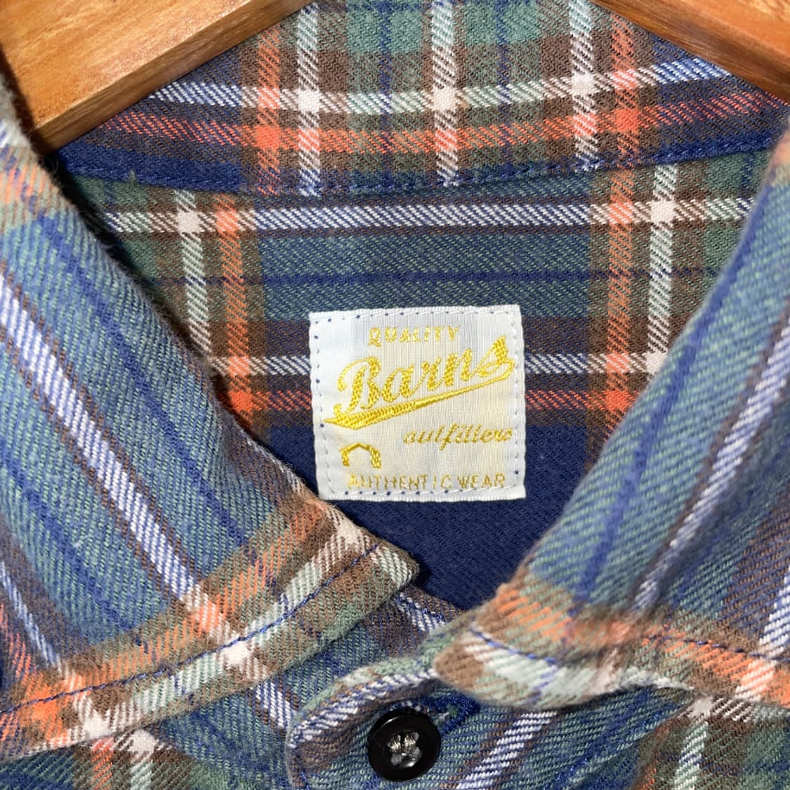 Barns Out Fitters Shirt - 2 상품이미지3