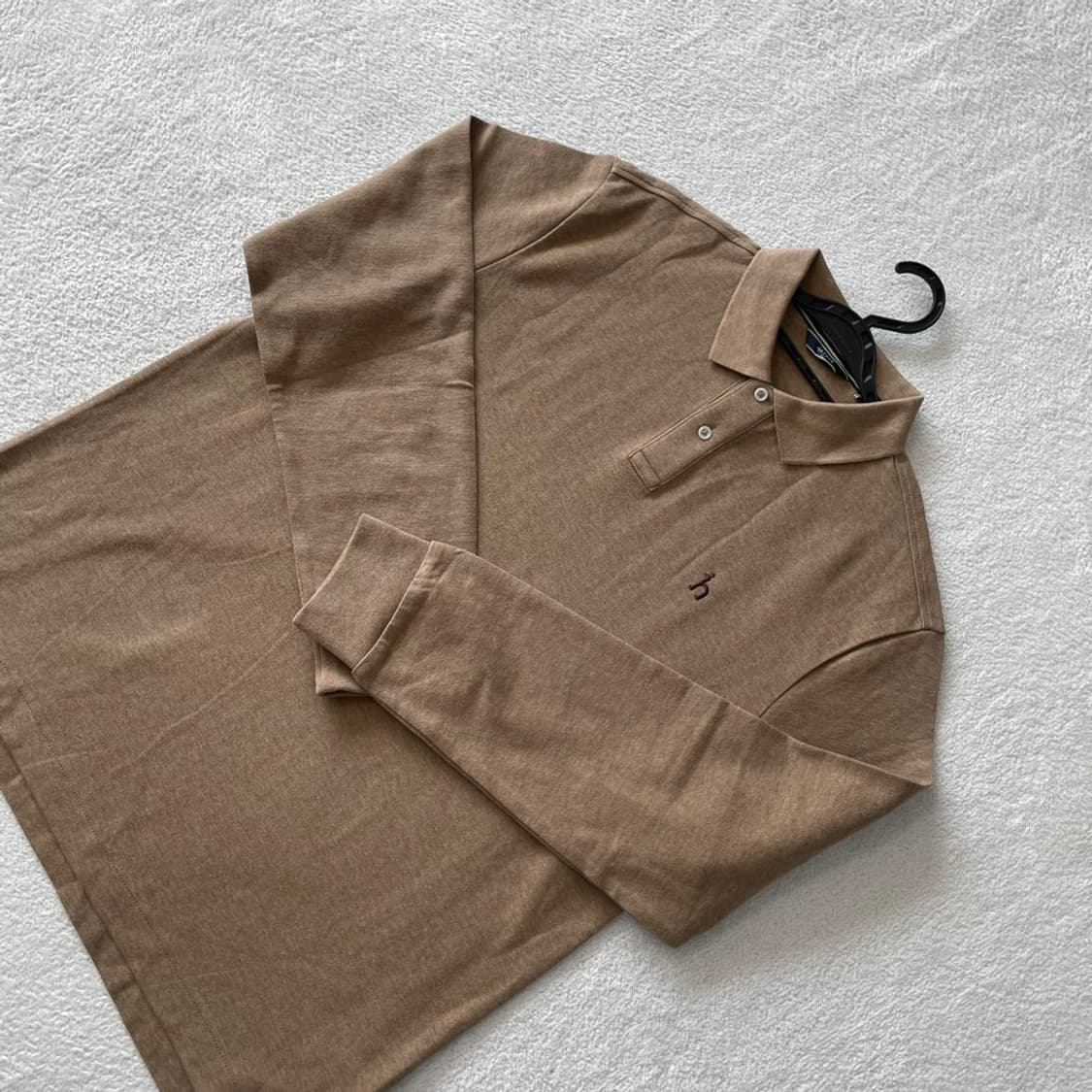 XXL 헤지스 2024 솔리드 피케 긴팔카라티 110 상품이미지3