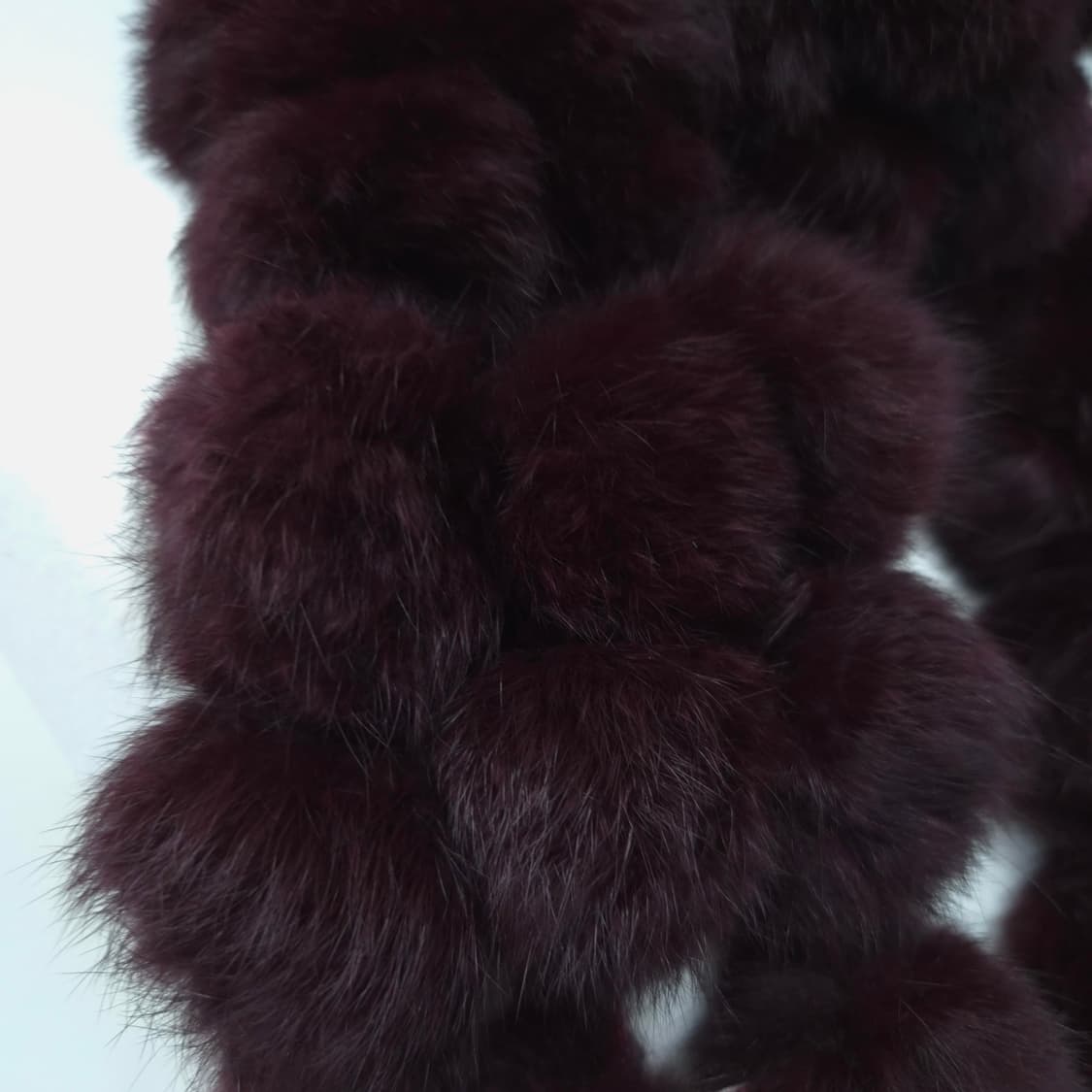 와인브라운 토끼털 래빗퍼  폼폼 롱 머플러 상품이미지5