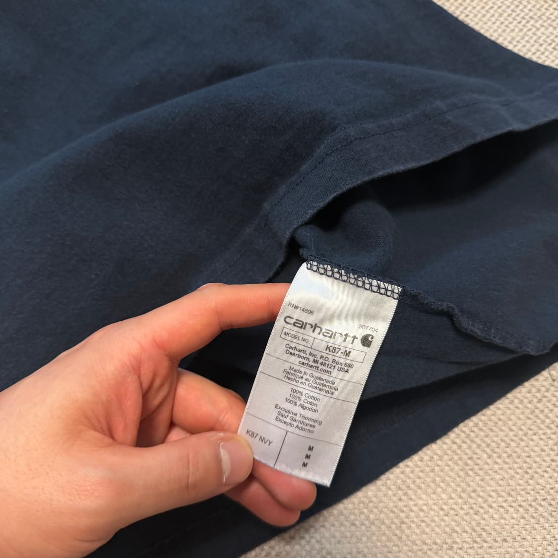 칼하트 루즈 핏 포켓 반팔티 상품이미지3