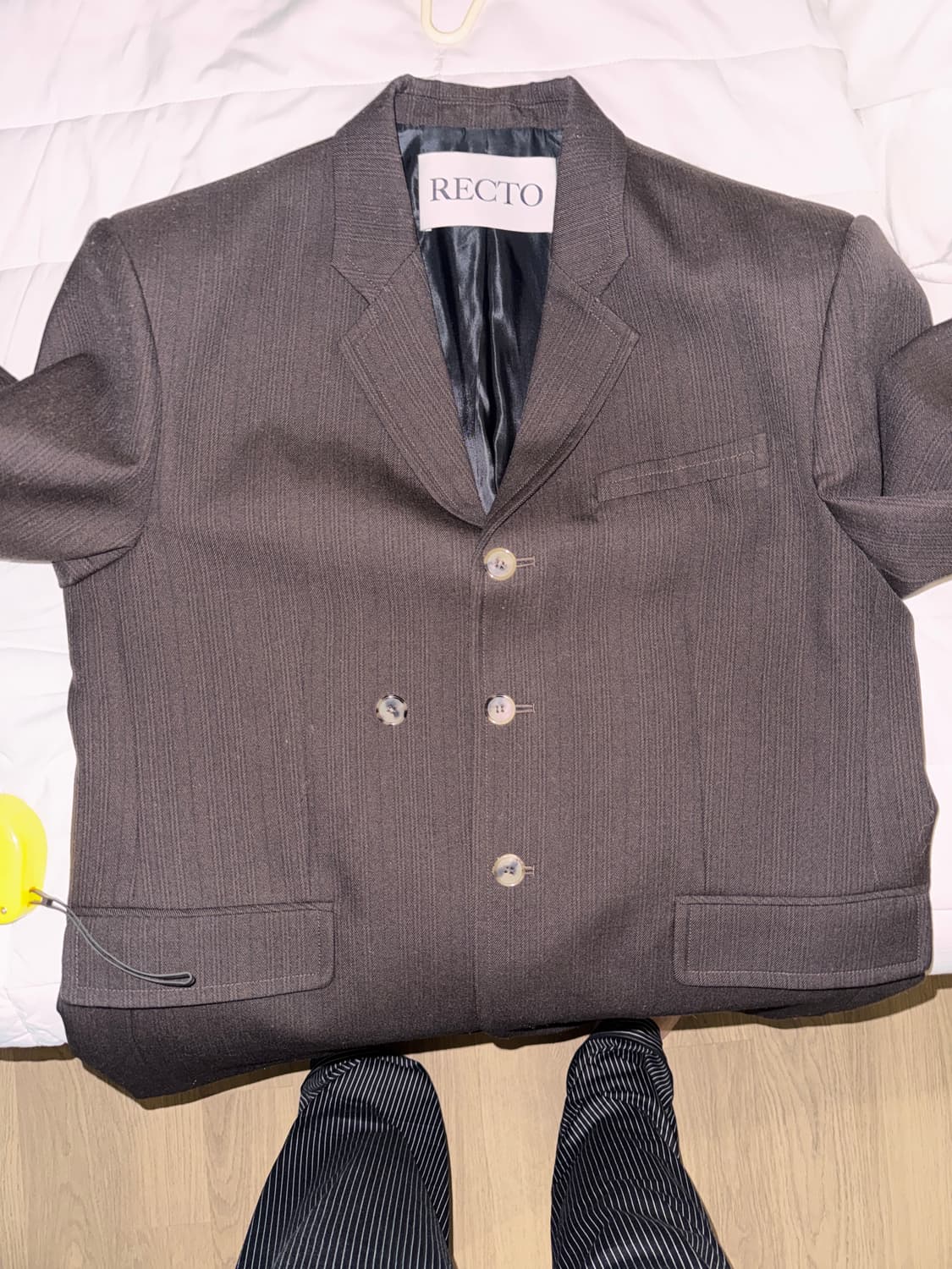 23fw 렉토 버진울 빈티지 스프라이트 브라운 자켓 S 사이즈 팝니다. 상품이미지2