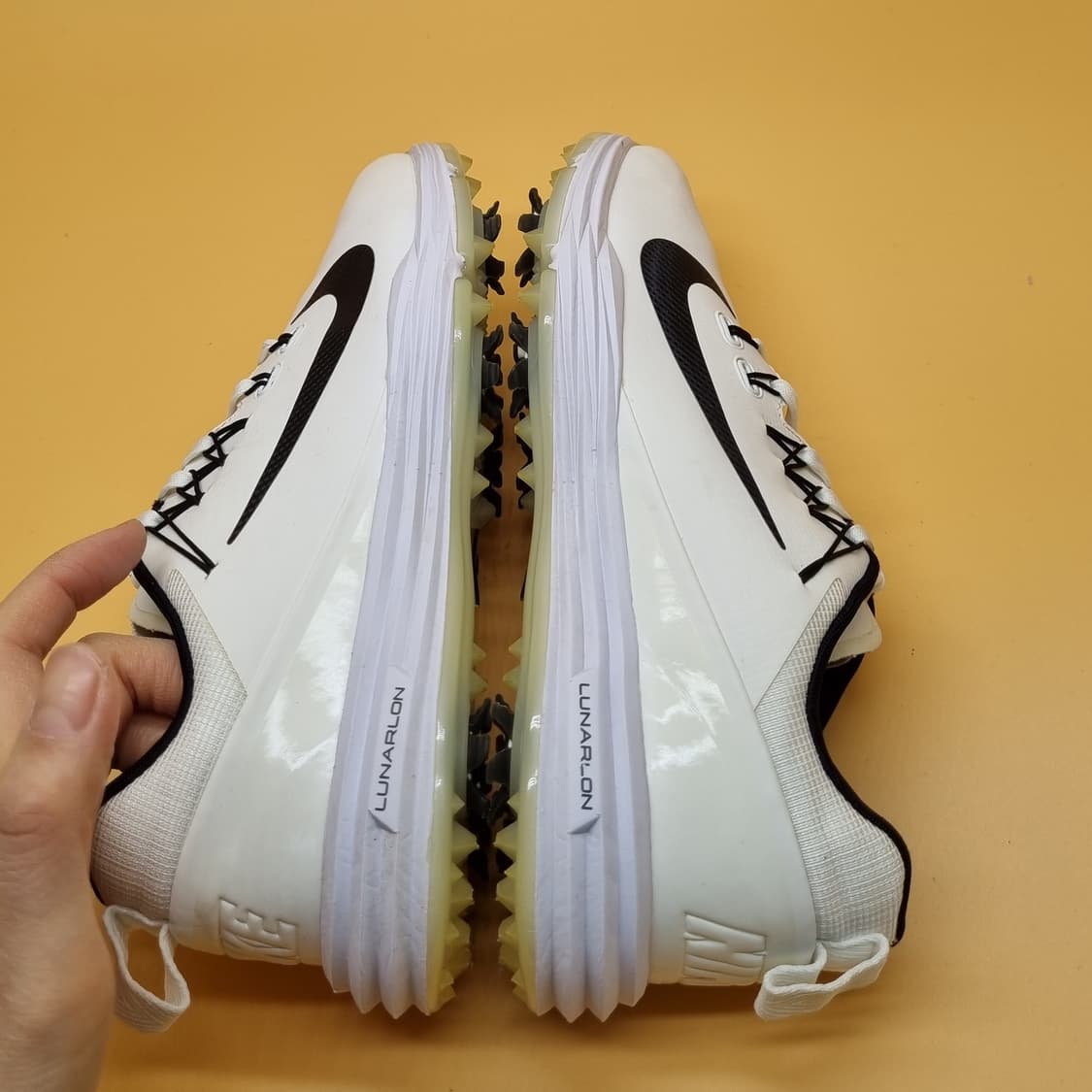 나이키 루나 커맨드2. 여성골프화235 상품이미지5