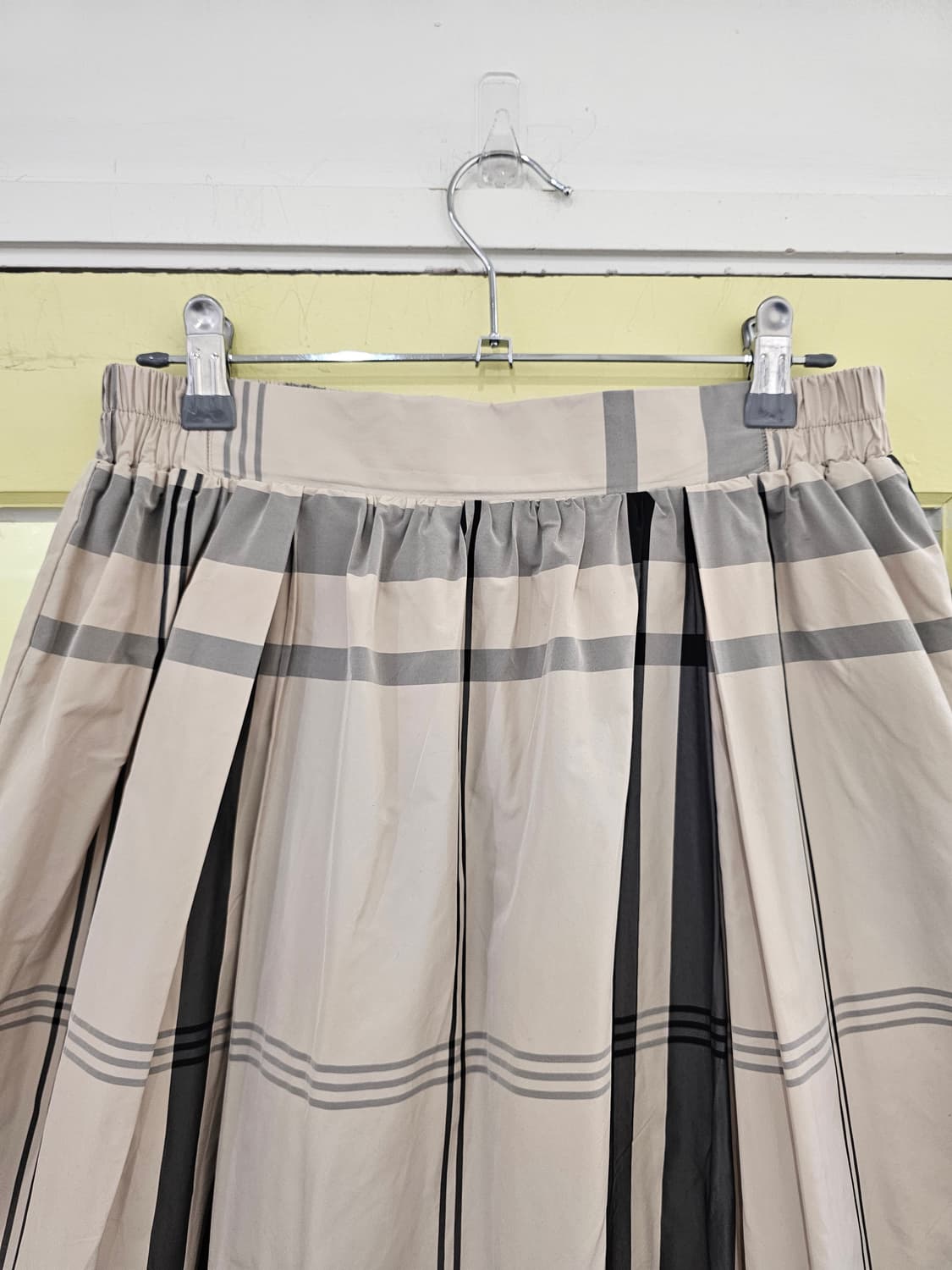 Iedit 베이지 체크 바스락 롱스커트 상품이미지2