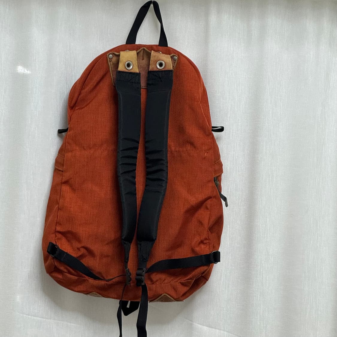 OS) 빔즈보이 x 켈티 오렌지 백팩 사부작트 상품이미지4