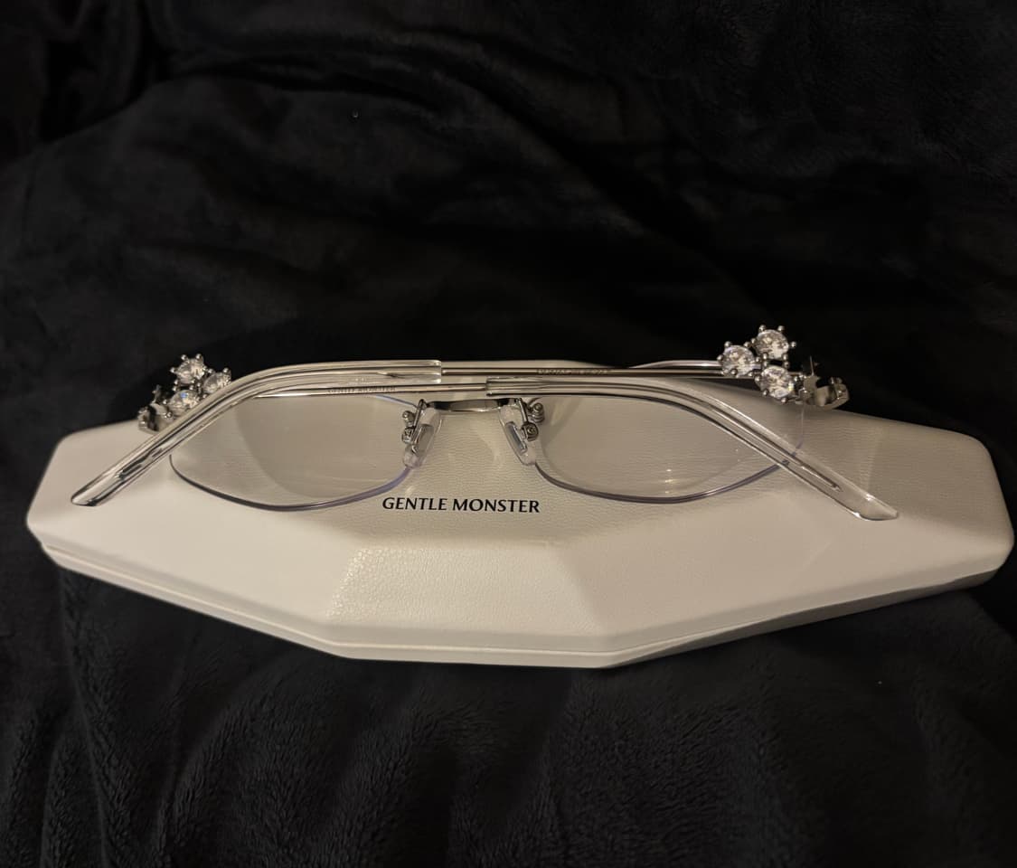 젠틀몬스터 글리츠02 상품이미지1