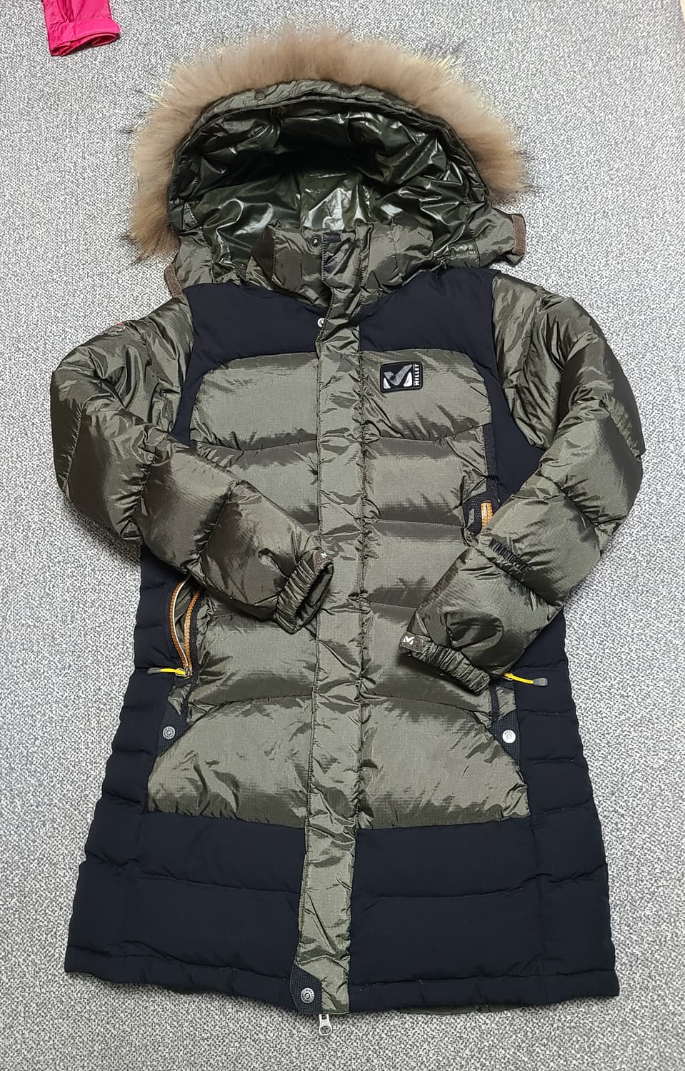 밀레  구스다운 윈드스토퍼 롱패딩 90 카키 상품이미지1