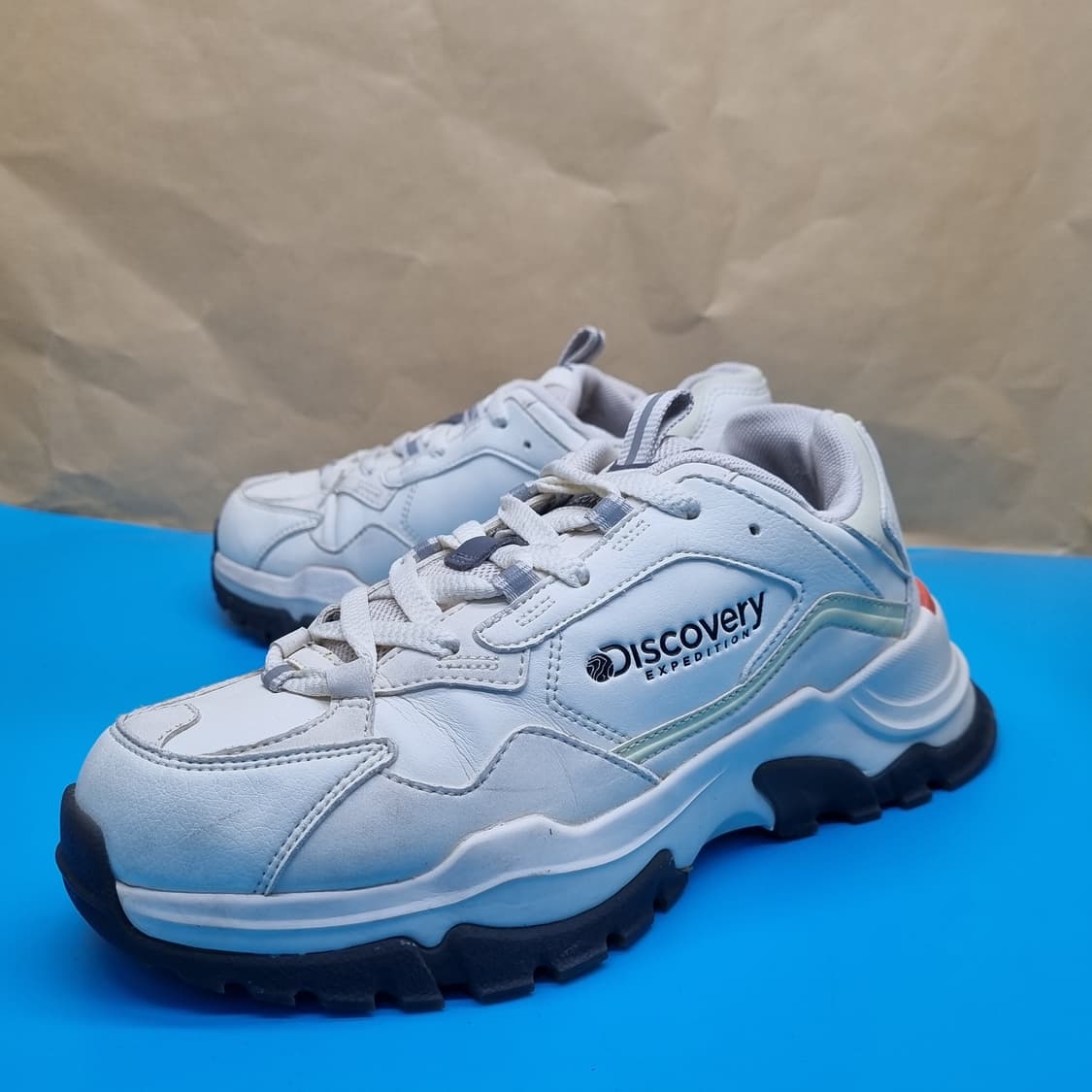 디스커버리 버킷 디워커 운동화245 상품이미지1