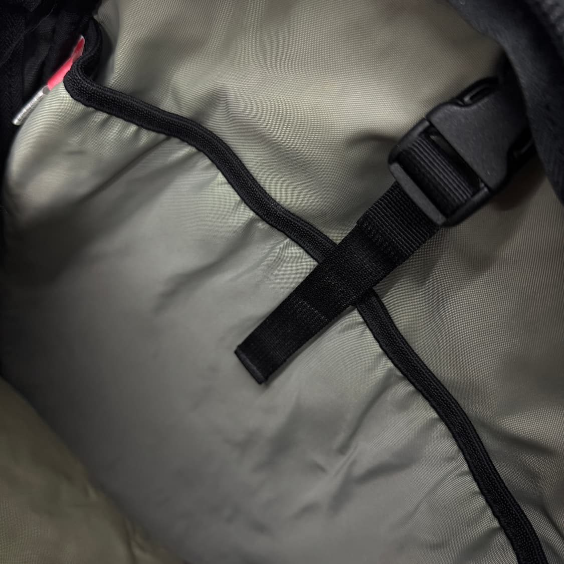 노스페이스 고프코어 레콘 테크니컬 백팩 블랙 상품이미지7