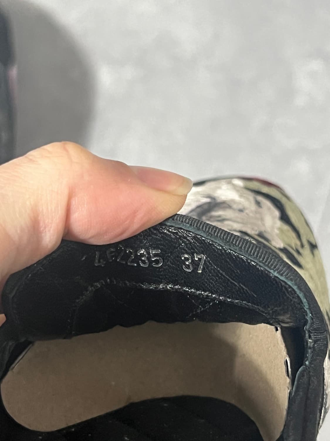 알렉산더맥퀸 엠브로이드 로퍼 슈즈 (235) 상품이미지4